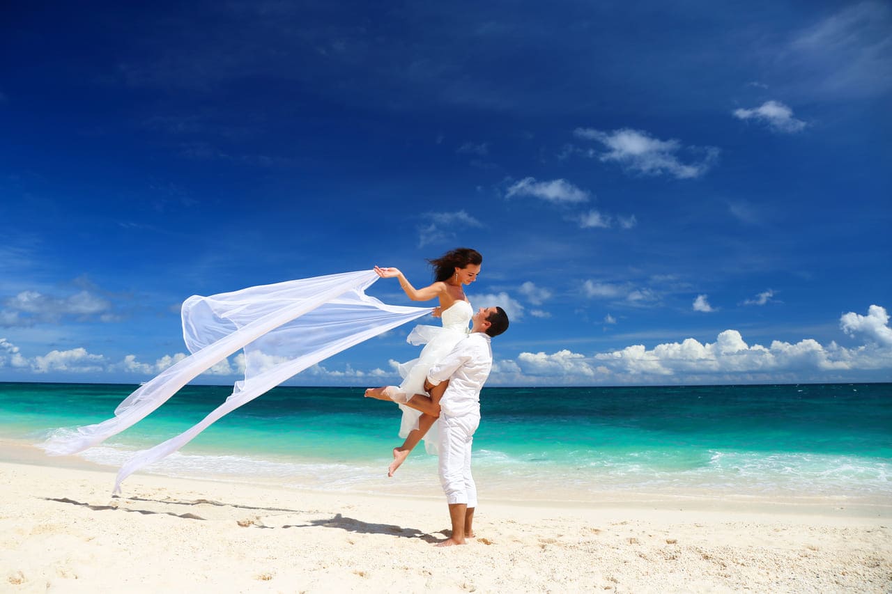 seven miles beach in Jamaica caribbean destination wedding