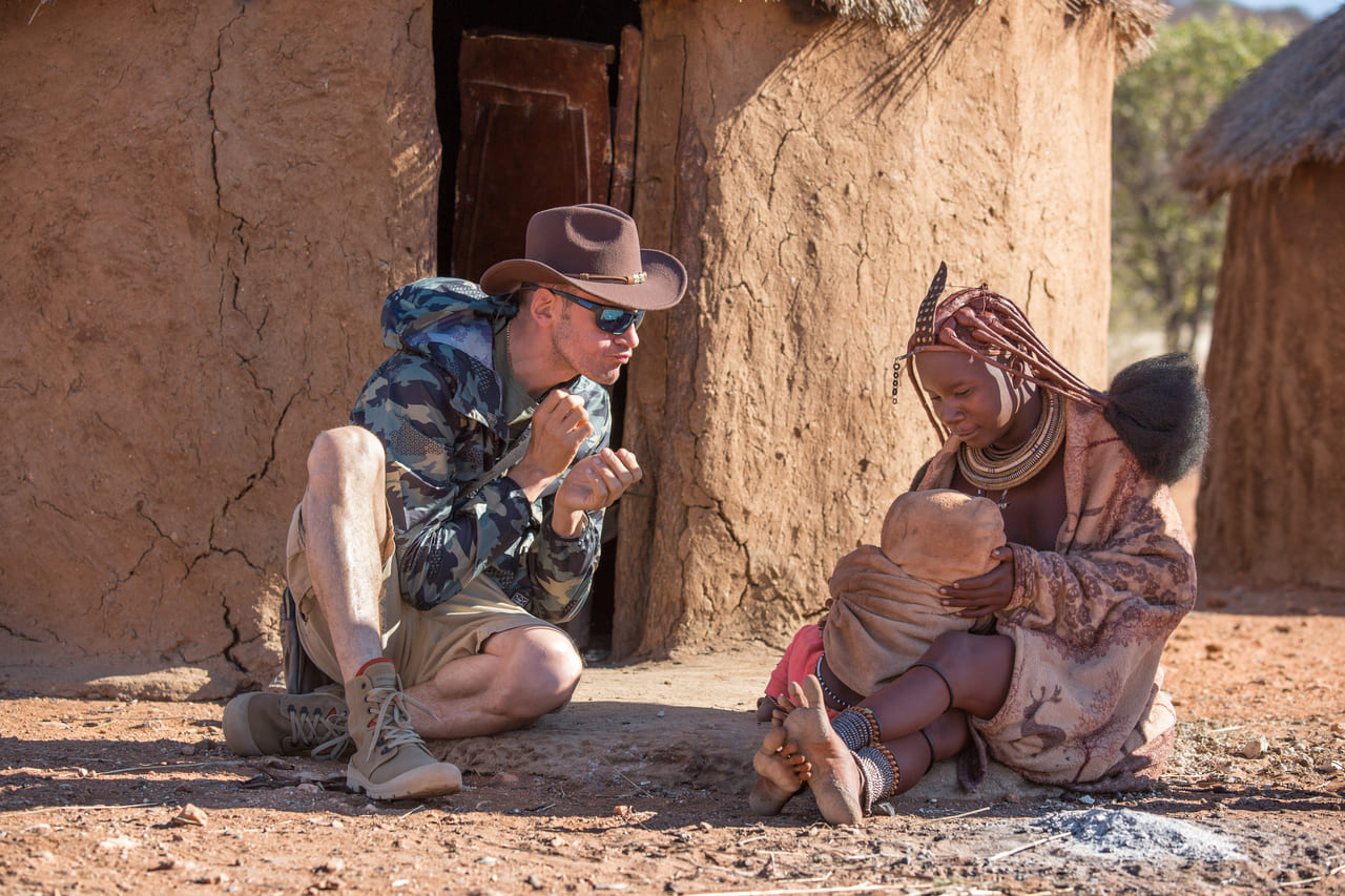 Understand the African culture of tribal jewelry